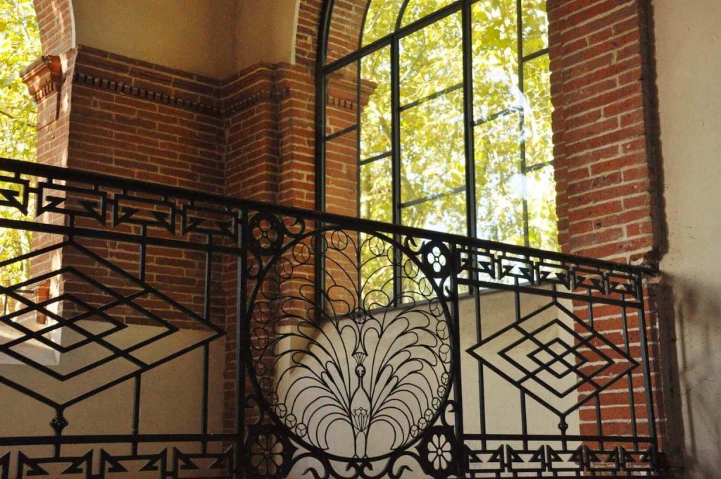 Rénovation complète pour ce magnifique garde-corps.