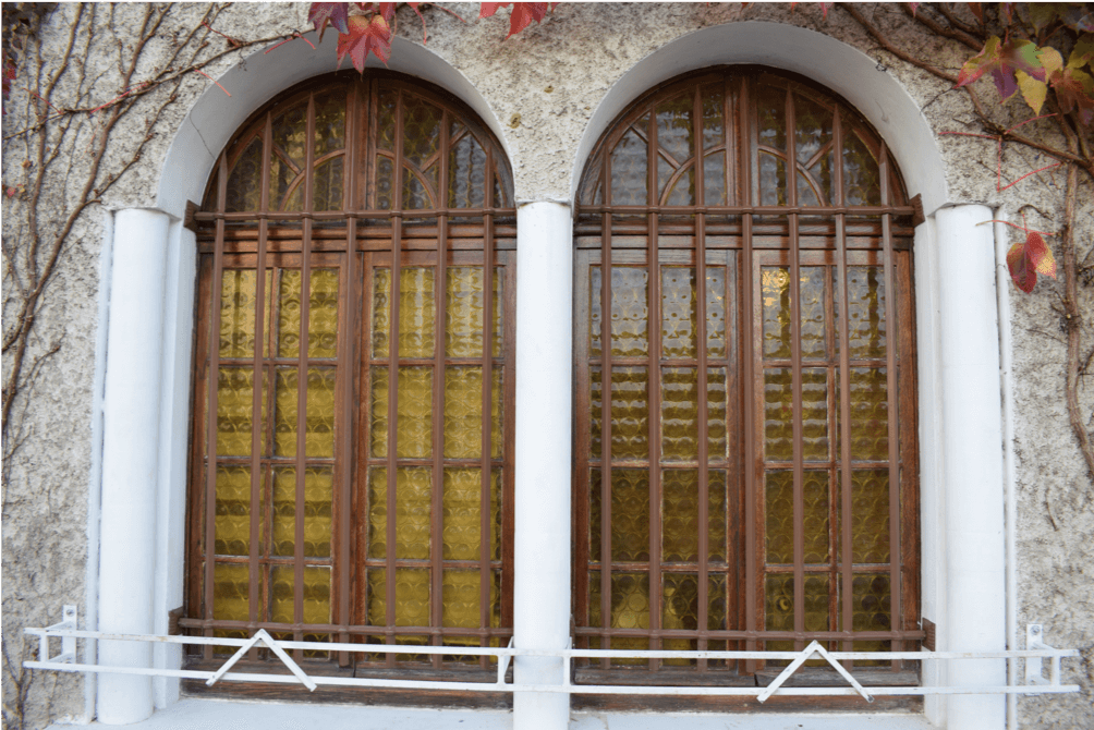 Grille de défense forgée pour une villa en Isère