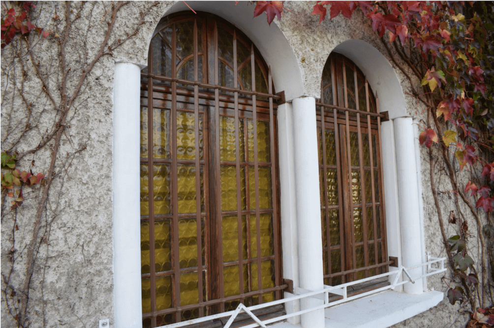 Grille de défense forgée pour une villa en Isère